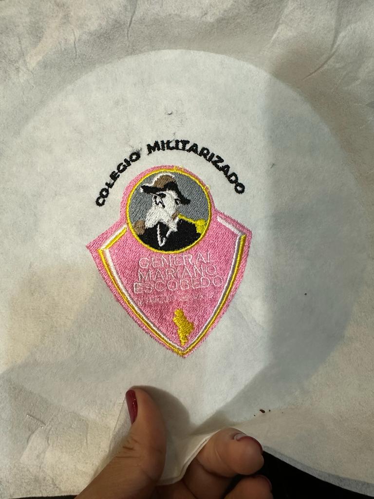 Collage de Bordados 8